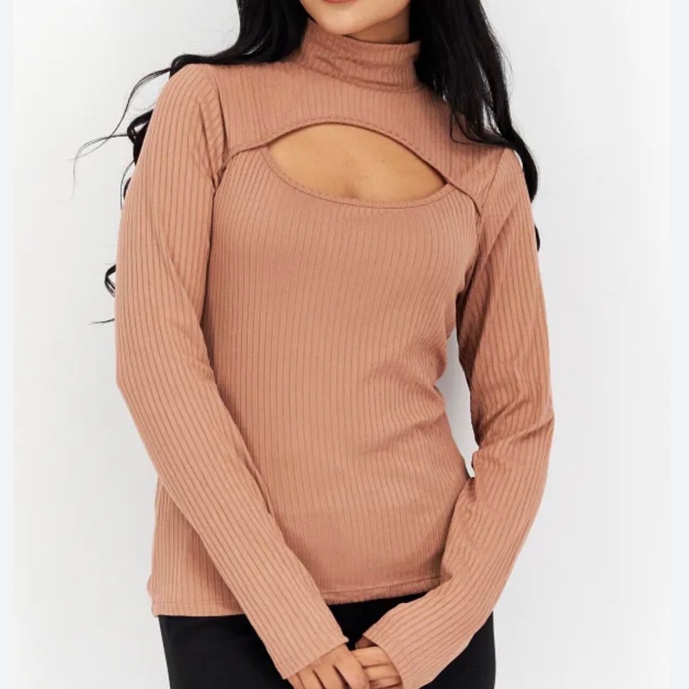 BOGO INTERNATIONAL CONCEPTS (INC) Open Neck Ribbed Mocha Mock Top S